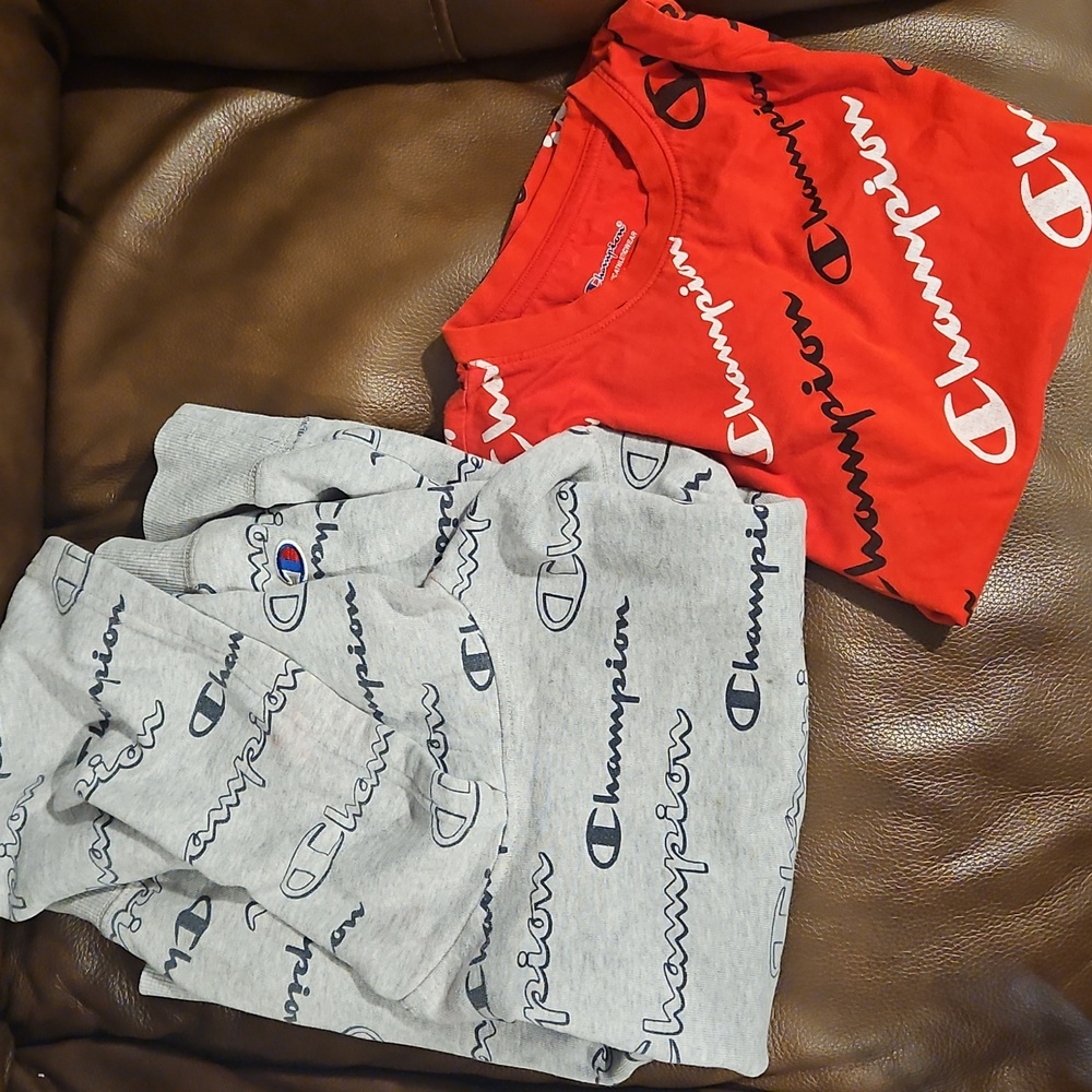 2pc Gray Champion Hoodie & Red Champion T-Shirt, Kids, Medium
